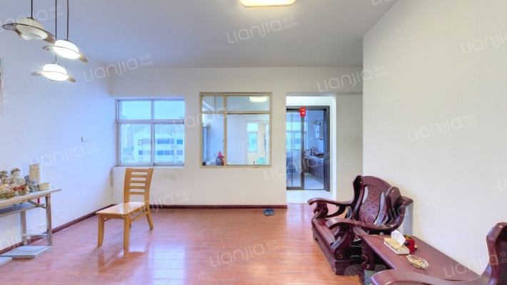 人民东路40号二手房实景图