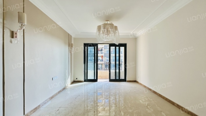 恒大锦城一期2组团二手房实景图