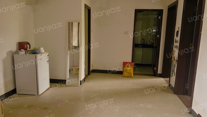 芦笛路15号二手房实景图