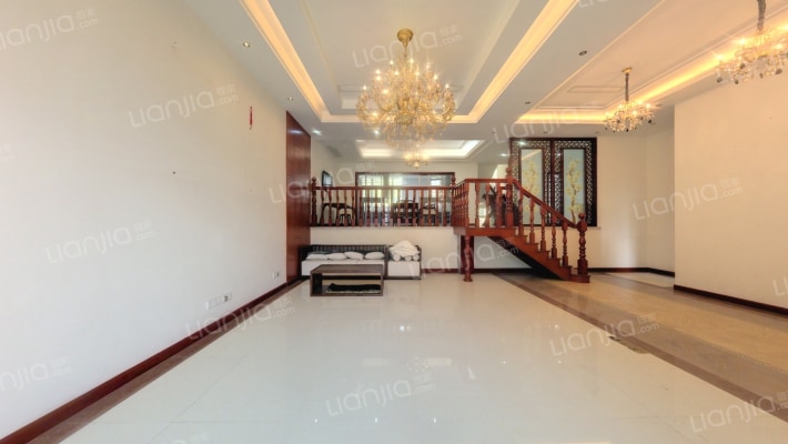 名人世家二手房实景图