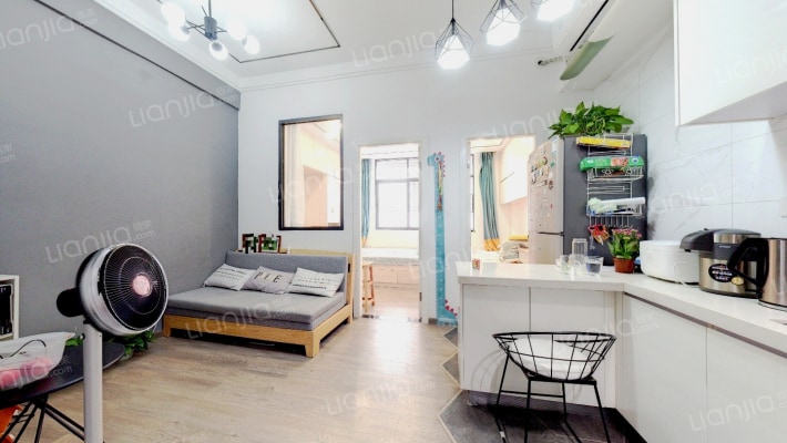 利安公寓二手房实景图