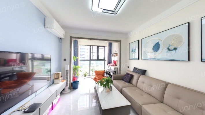 彰泰春江海岸二手房实景图