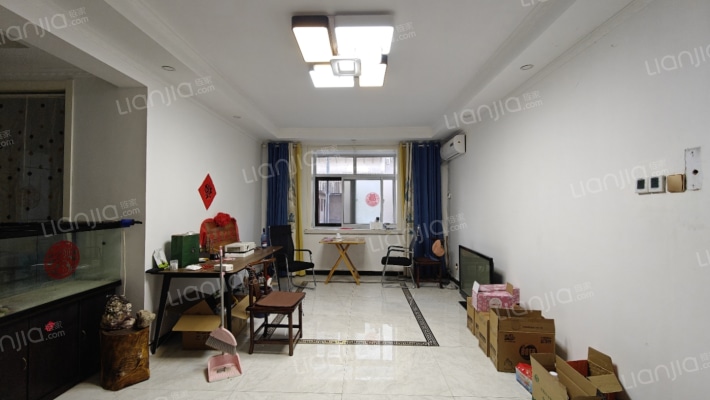 岱宗大街359号二手房实景图