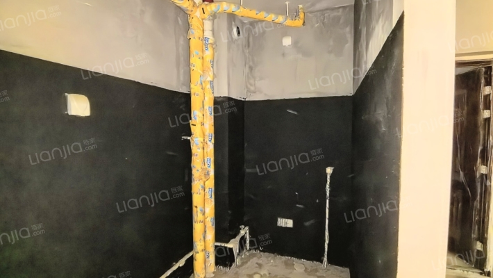 水榭春天 1室1厅 东 北-卫生间