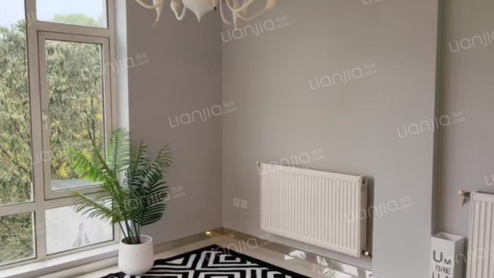 麓山国际拉佩维尔二手房实景图