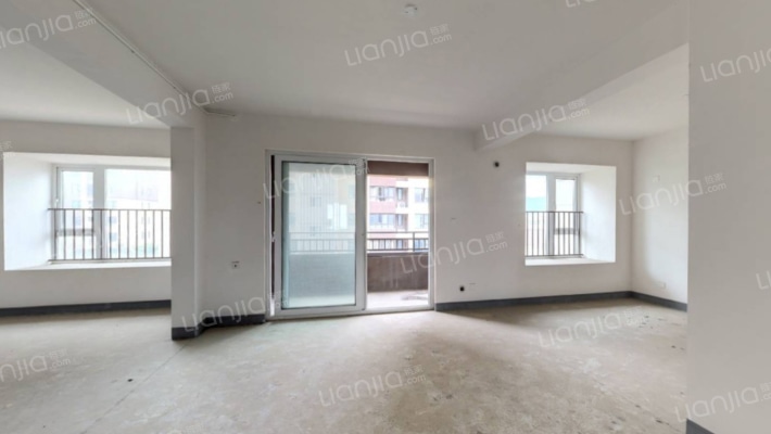 雍锦世家二手房实景图