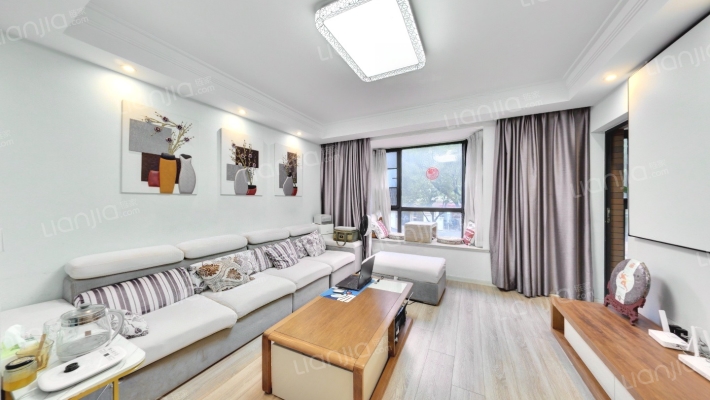 英伦风尚二手房实景图