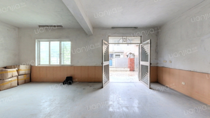 凤凰苑别墅区二手房实景图