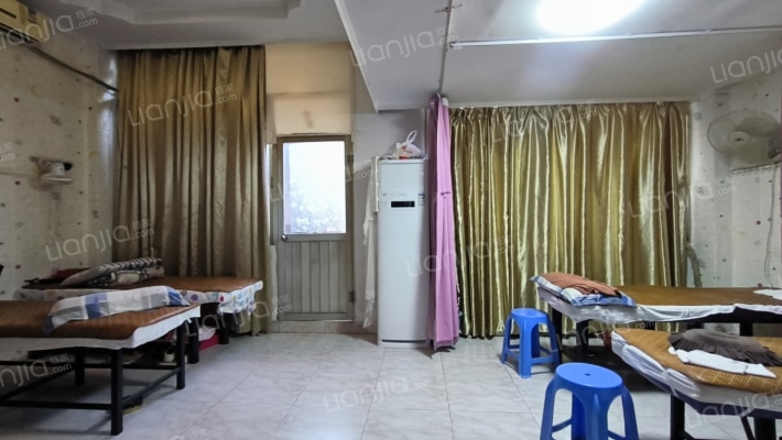 橡胶宿舍二手房实景图