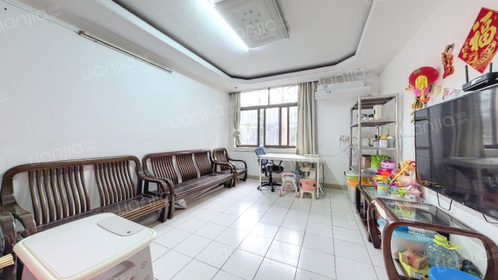 宝民花园(新安)二手房实景图