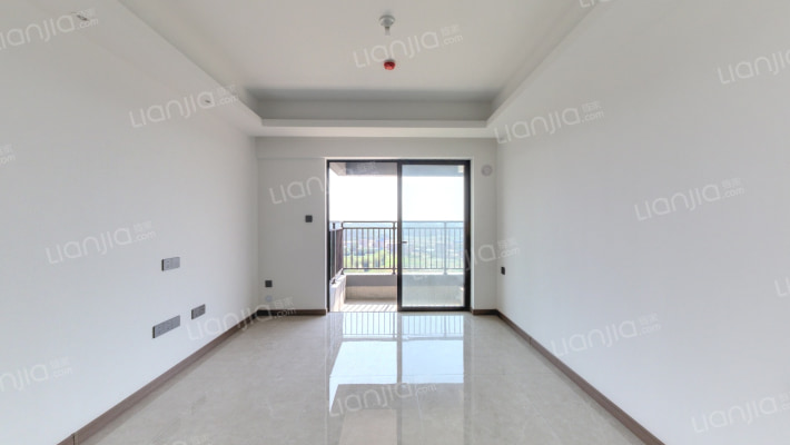 万科翡翠中央二手房实景图