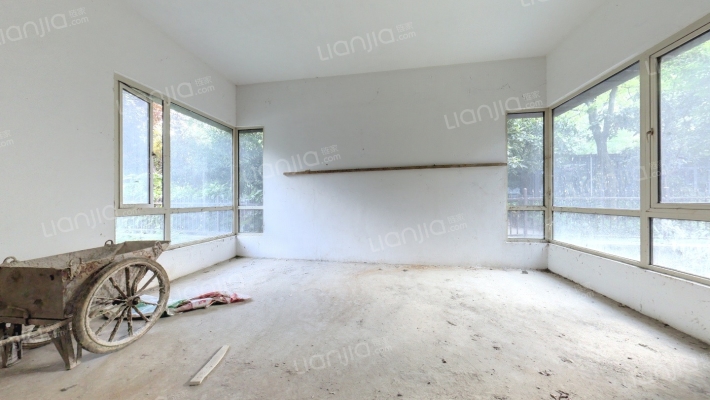 坐标城九台别墅二手房实景图