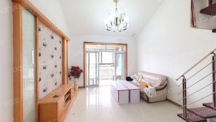 鼎泰家园二手房实景图