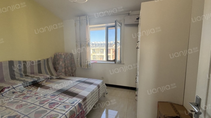 天保青花府 3室2厅 南 北-卧室C