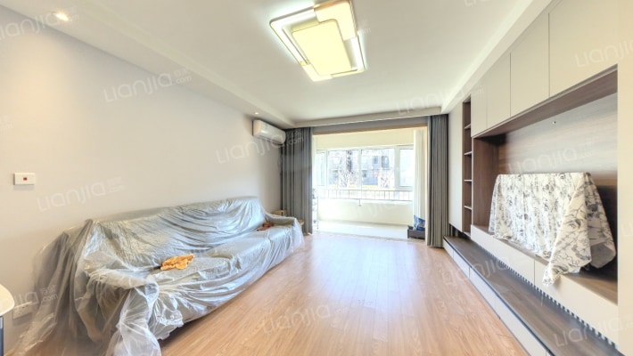 澜岸铭苑二手房实景图