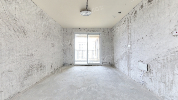 和平壹号四期二手房实景图