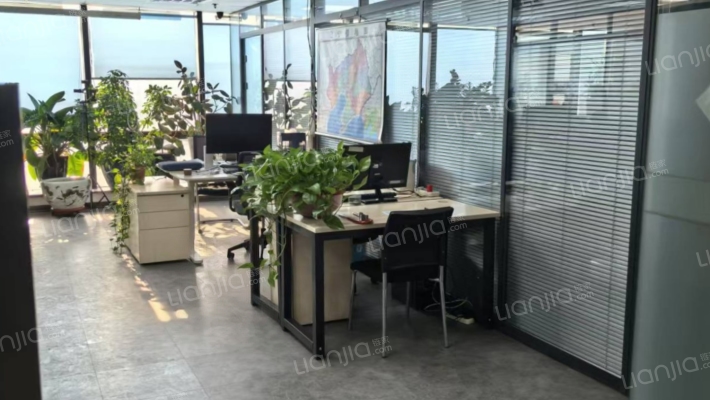 新华科技大厦二手房实景图