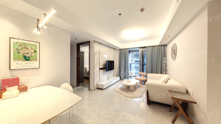 保利天悦公寓二手房实景图