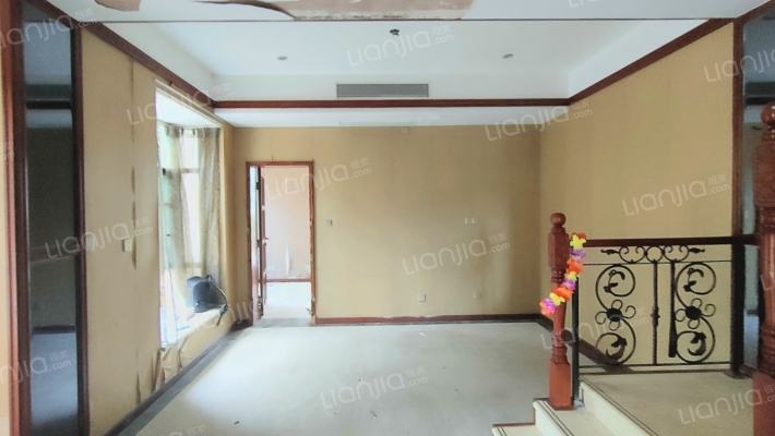 美视·别墅二手房实景图