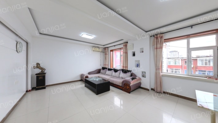 新闻小区二手房实景图