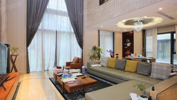 湖滨四季二手房实景图