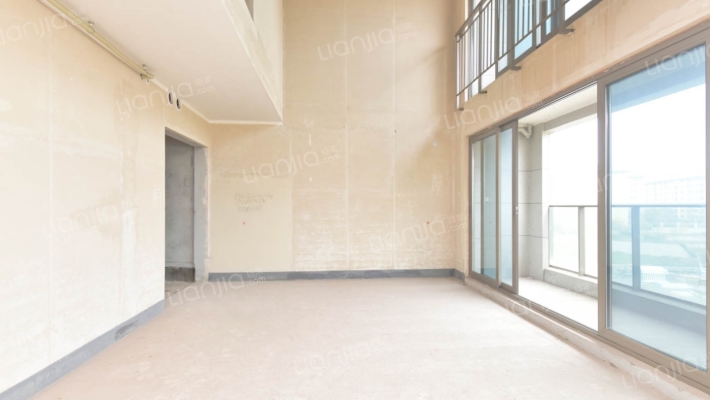 绿城春溪雲庐四期二手房实景图