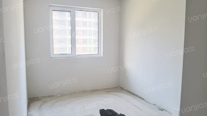 双语旁集中供暖纯洋房品质社区大三居-卧室B