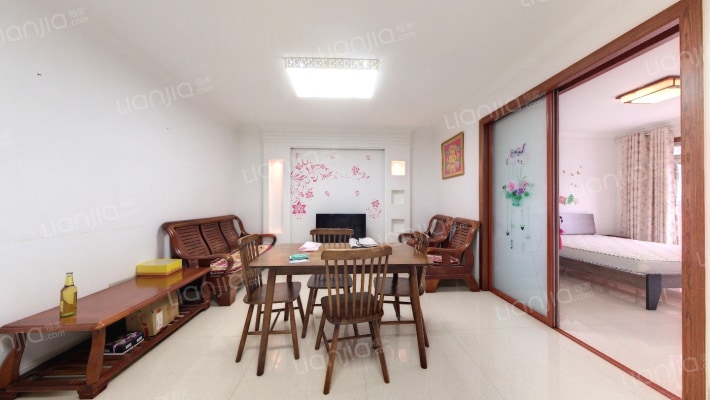 盛大花苑二手房实景图