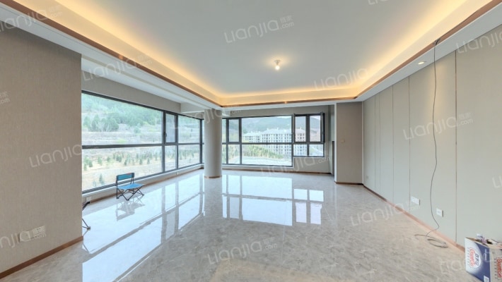 济高云栖府二手房实景图