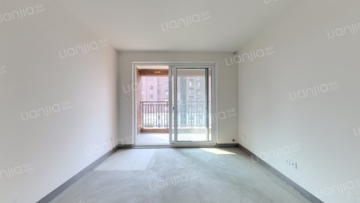 世茂江海天成二手房实景图