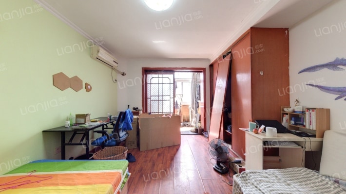 毛纺厂西小区二手房实景图