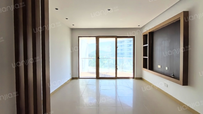 神州半岛星悦海岸二手房实景图