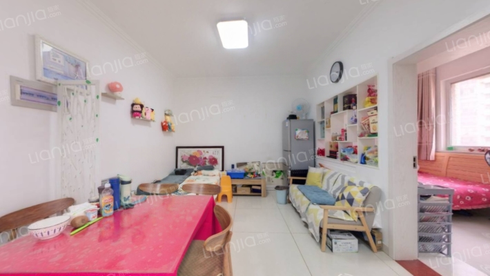 中南世纪城康城三期二手房实景图