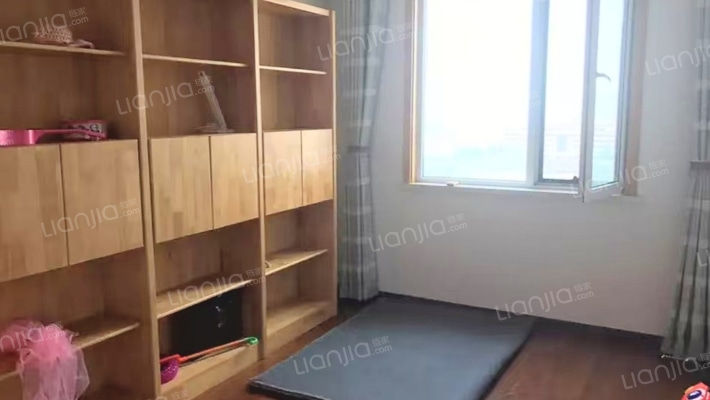 惠友荷园精装南北通透三居诚意出售-卧室C