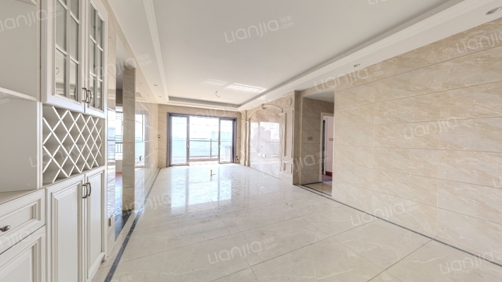 嘉华星际湾二手房实景图