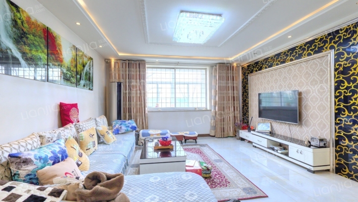 金岸花园二手房实景图