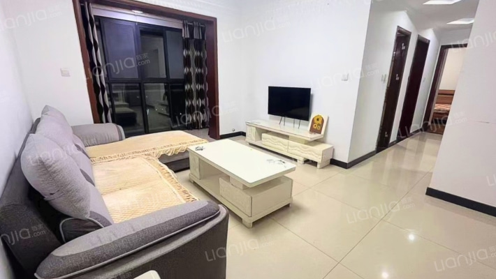 新怡华庭西区二手房实景图