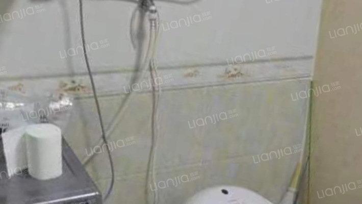 花园洋房社区  格局好 采光充足  交通便利-卫生间