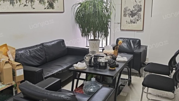 大唐东原财富广场二手房实景图