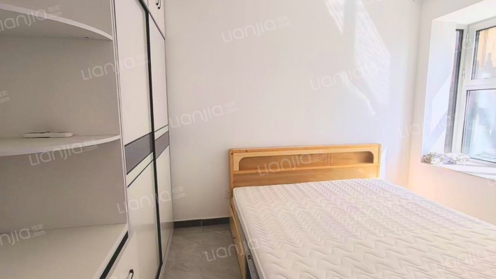 全南向两居，业主诚心出售，可以看房子，北京通勤方便-卧室B