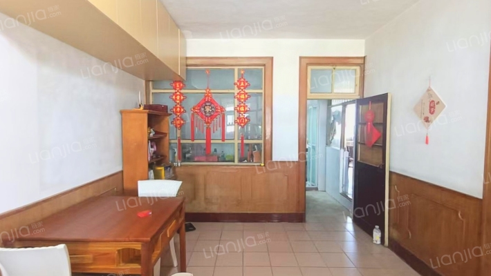 粮食局综合楼二手房实景图