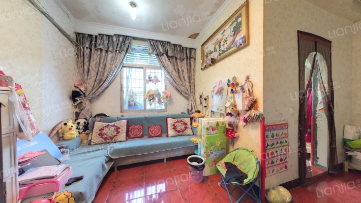 荣坪新村二手房实景图