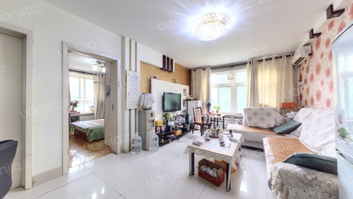 怡和嘉苑二手房实景图