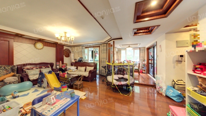 清怡花苑二手房实景图