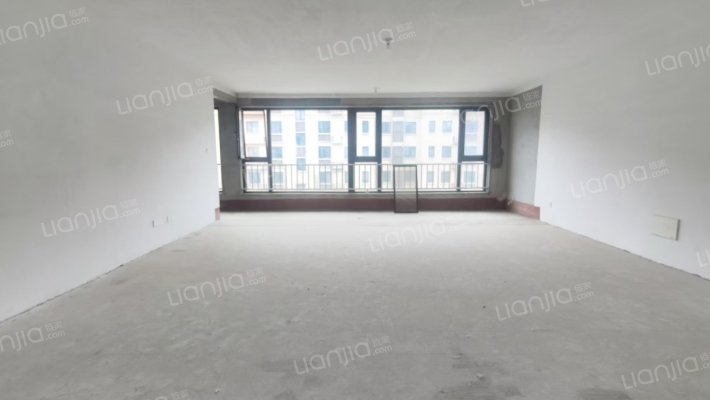 伯爵公馆二手房实景图