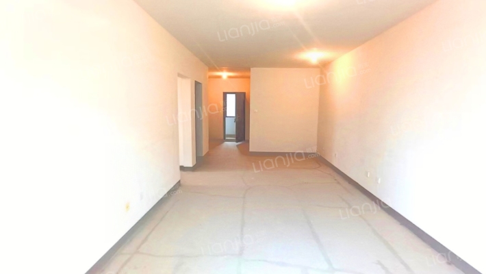 涿州高铁东站旁  紧凑型南向三居出售 采光好 户型方正-过道