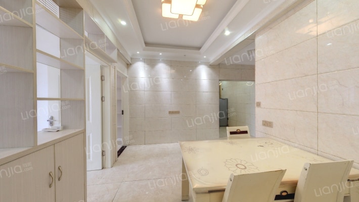 凯旋新世纪二手房实景图