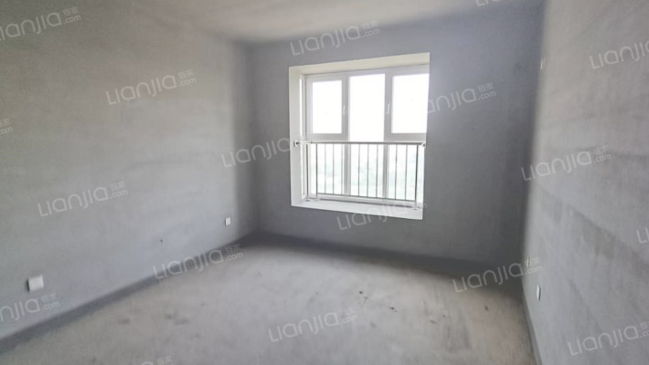 此房业主诚意卖，房本在手，没抵押，能贷款-卧室B