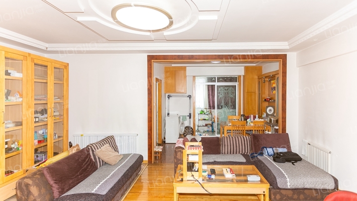 二纬路小学二手房实景图