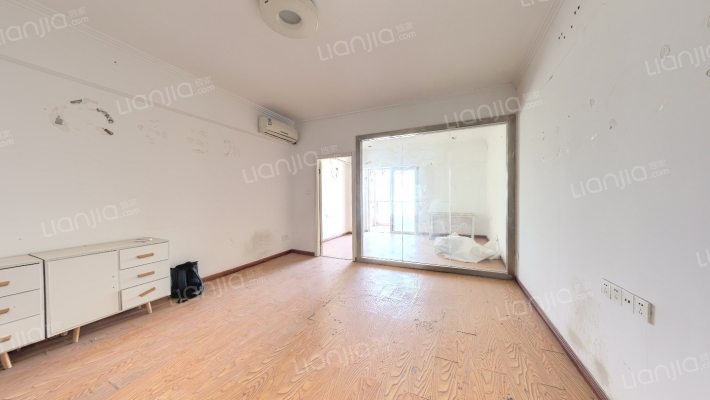 武汉客厅二手房实景图